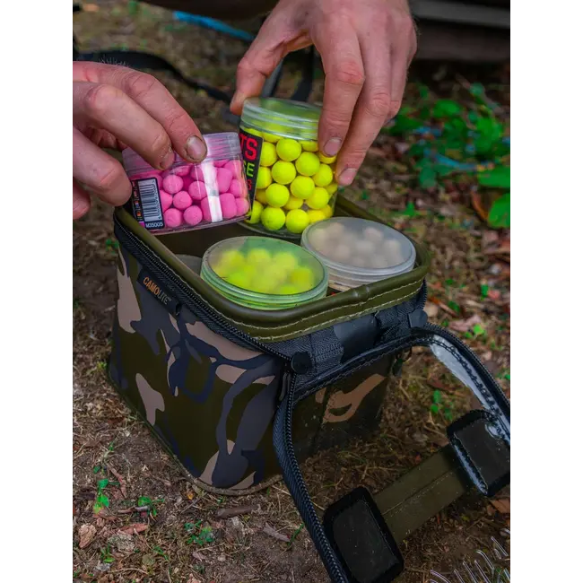 Geanta Impermeabila pentru Accesorii Fox Aquos Camo EVA Bait Storage